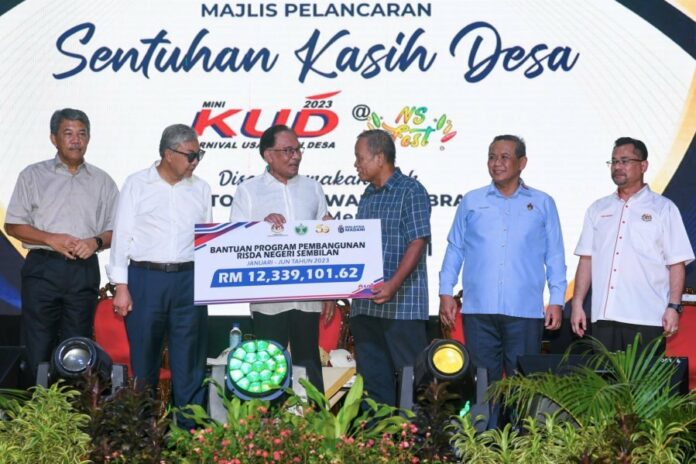 62fda32784e5fcbd03de76a9a3f2566c