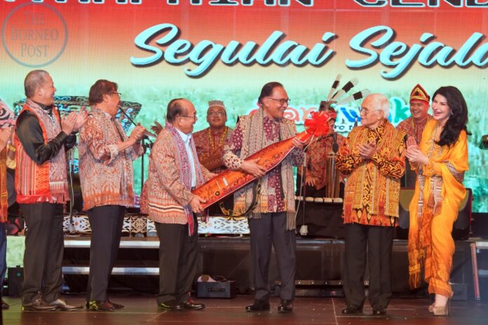 Anwar-Ibrahim-4