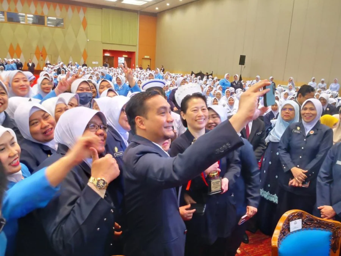 a7b6e15c481cd9fe7b2c53761bc0a82d