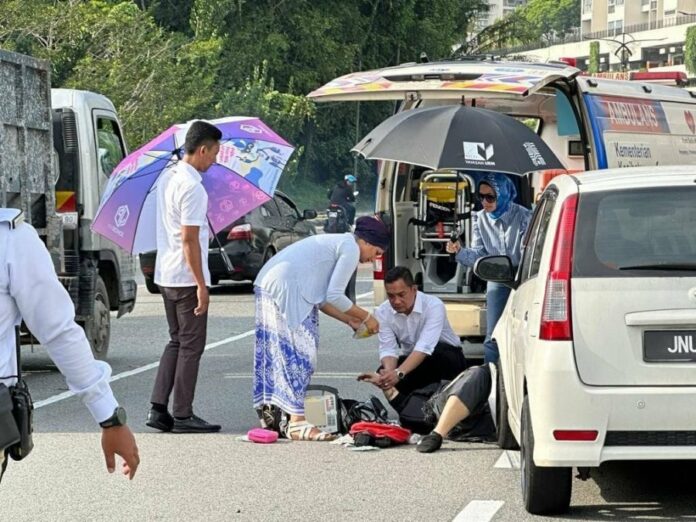 fa062c052948edfd37e49a4a448d26c9