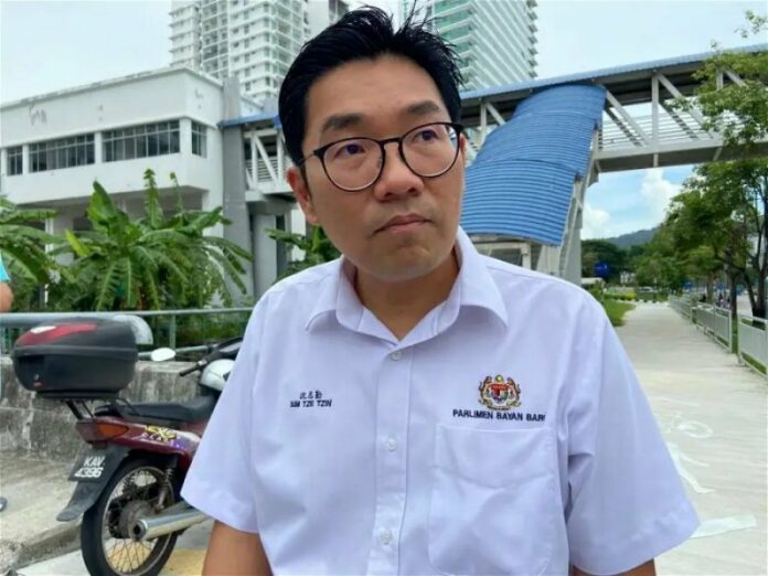 0ef18a7fb6e58f2085295ce8608e5c3a