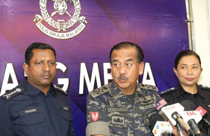 59f92d73ad33f3b9d3c72dca3a35bb13