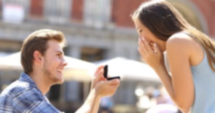 proposal-street-man-asking-marry-260nw-299978417