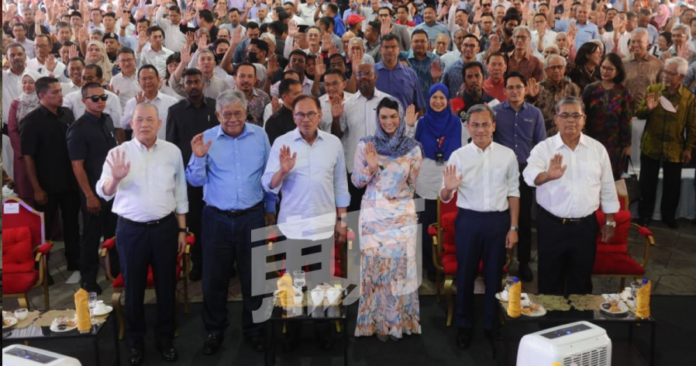 0861e6f79ba3b915caed7ac60e436309