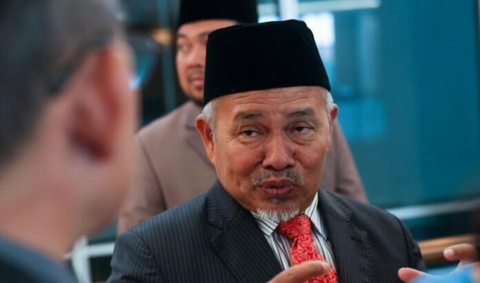 96b14433cd4af8ecc641b722fc7d685e