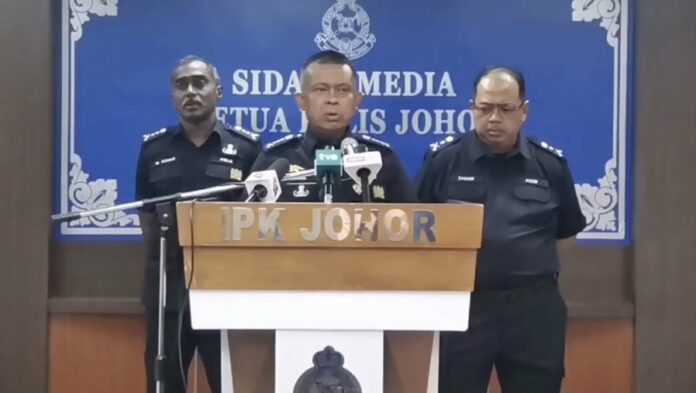 f33c6dec61bb3007b4fbd14beecc671a