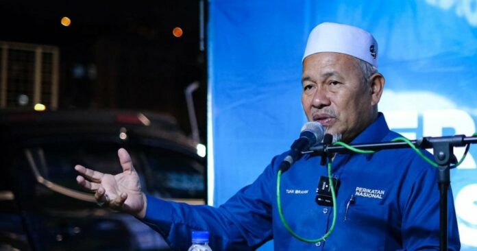 f564db35389869ea401b45328a8f1386