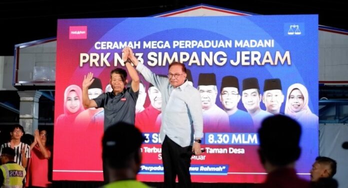 81e681b6126fe9648178f0b10ca76100