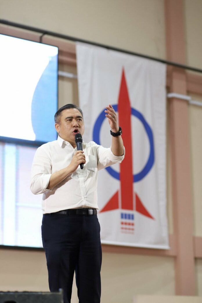 54925930e353f2ef829bc00cea8fdc0e