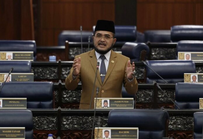 64b0458fbbd4bac39f3af38b14f55dae