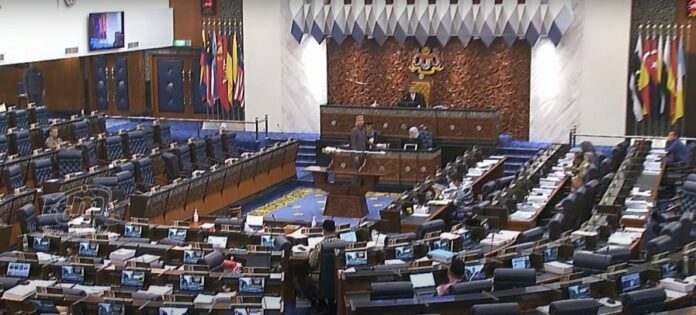 8165f76b7a895e5b34ea2c80a147046b