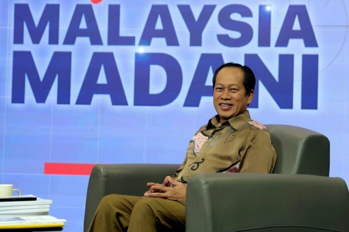 8d822a4e5b4c57e81b3a75b872f77b9b