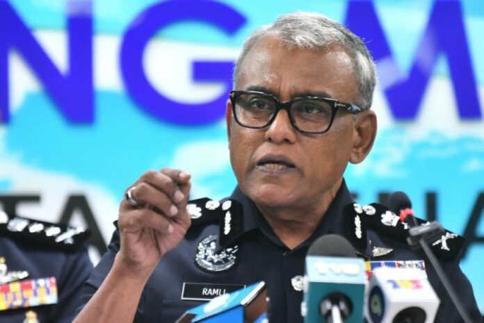 8fd09a071a9c58df1e6cfd8df1705b51