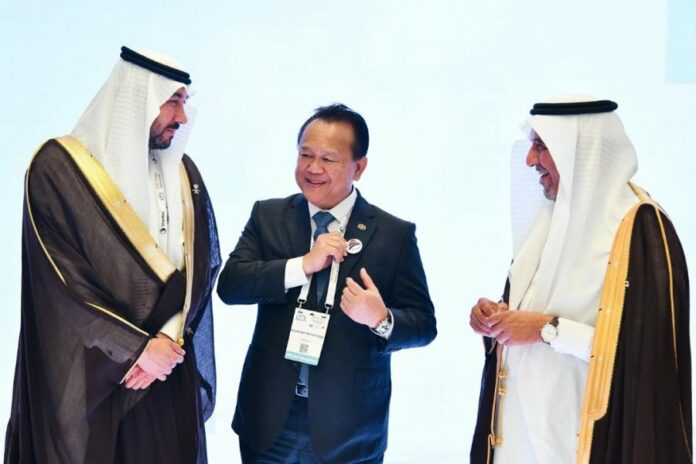 b1bb02935e252bf0811bb021927103ff