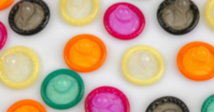 condoms-3112006_1280