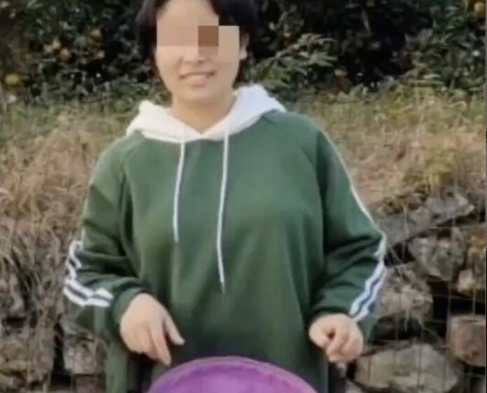 7329275 (1)