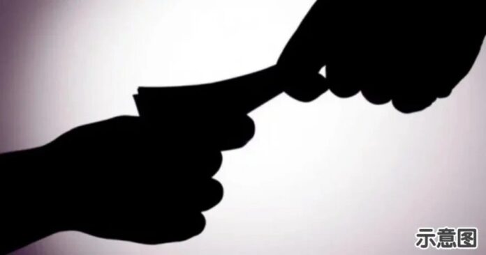 75a675adab31d7b2eb786d7fb86f59cc