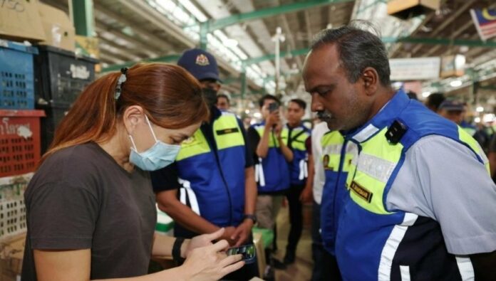 aaa3a744dd6144ba00f76ef7ebde55fd