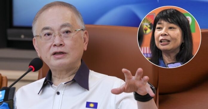 cbf06323e0ea5e396cf12bd72c0f05e5